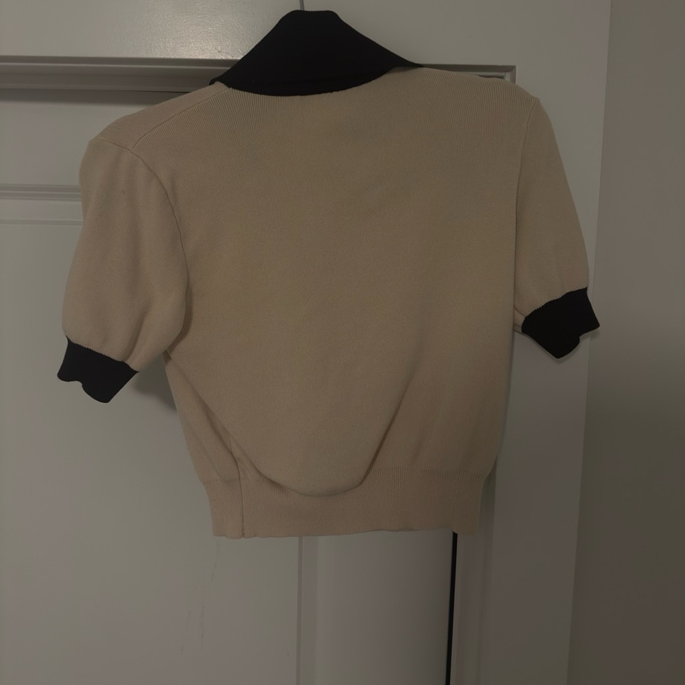 Commense Sweater - Picture 3 of 3